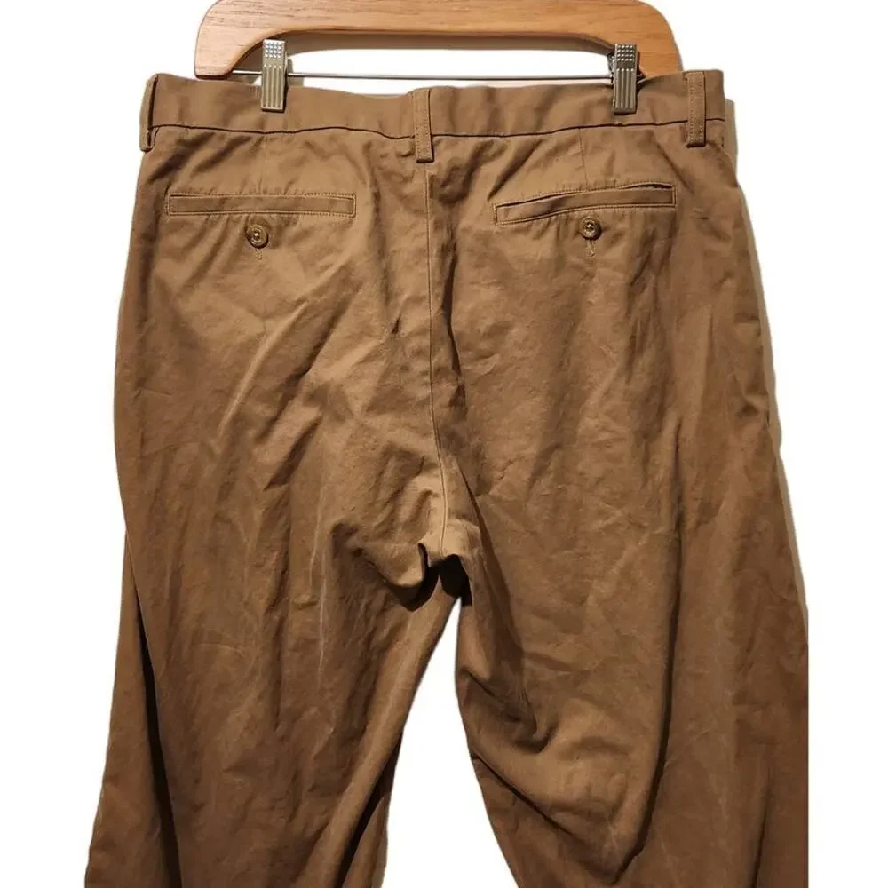 NWOT Banana Republic Dawson Chino 34/36 pants.